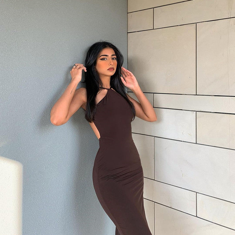 Essence Maxi