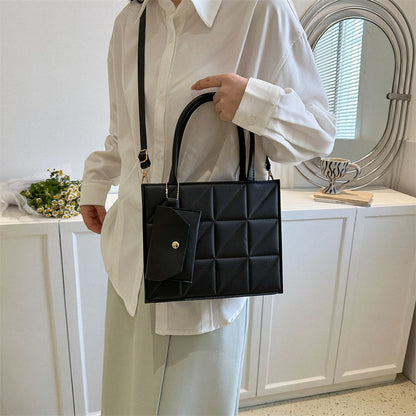 Plaid Chic Square Tote Väska