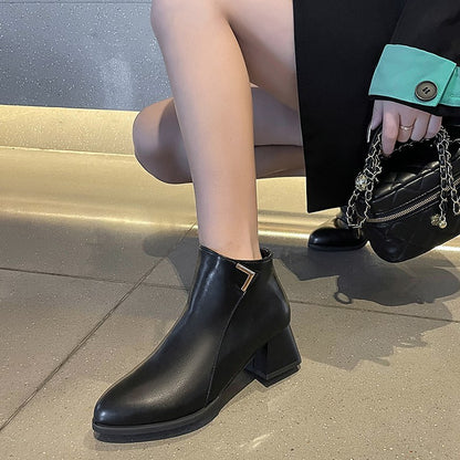Round Head Chunky Heel Short