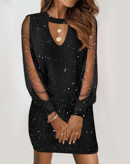 V-Kleid aus Samtspitze