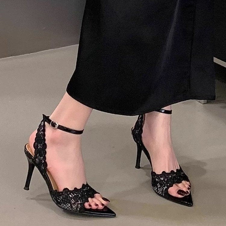 Chic Lace