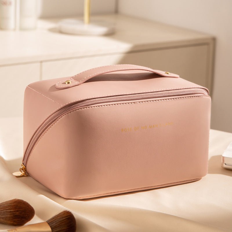Lumi Shell Cosmetic Bag - Damshop