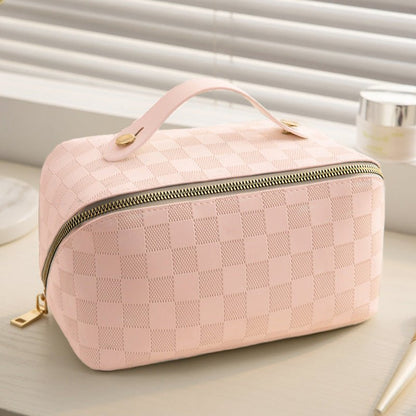 Lumi Shell Cosmetic Bag - Damshop