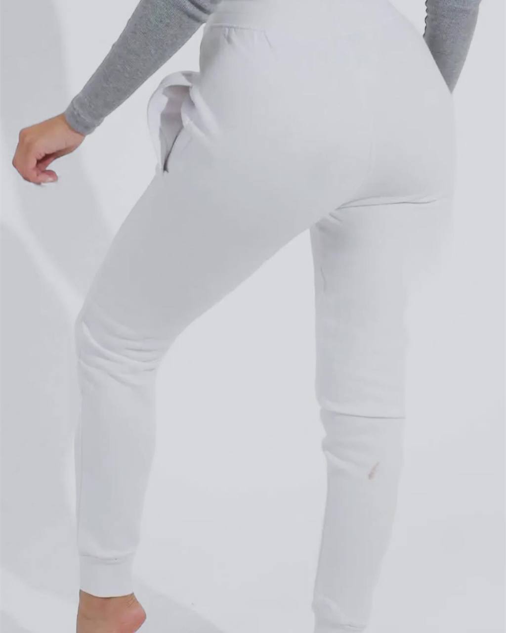 Vita joggingbyxor